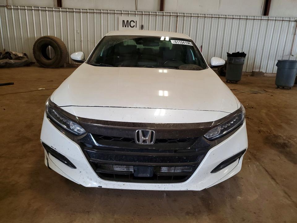 2018 Honda Accord მანქანა იყიდება აუქციონზე, vin: 1HGCV1F33JA199676, აუქციონის ნომერი: 61134196