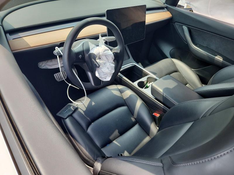 62300156 :رقم المزاد ، 7SAYGDEF6NF438360 vin ، 2022 Tesla Model Y مزاد بيع