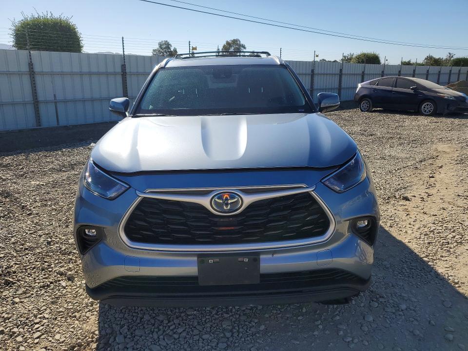 Aukcja sprzedaży 2023 Toyota Highlander Hybrid, vin: 5TDKBRCH3PS597578, numer aukcji: 61163856