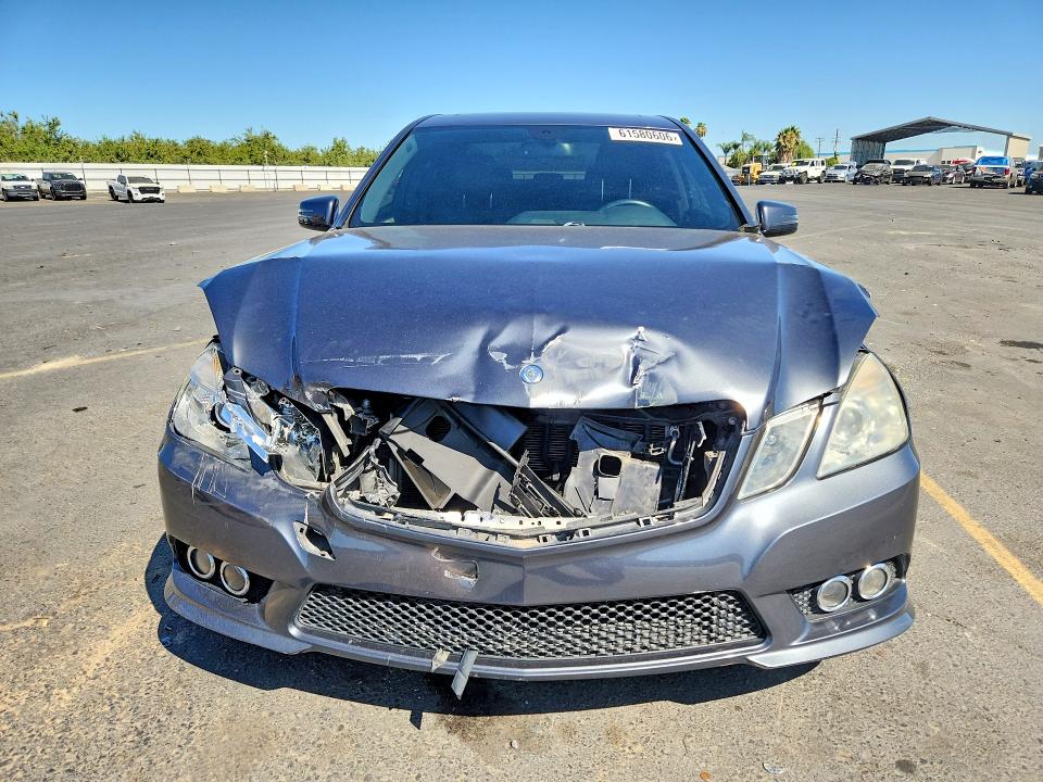 2010 Mercedes-benz E მანქანა იყიდება აუქციონზე, vin: WDDHF5GB4AA107611, აუქციონის ნომერი: 61580606