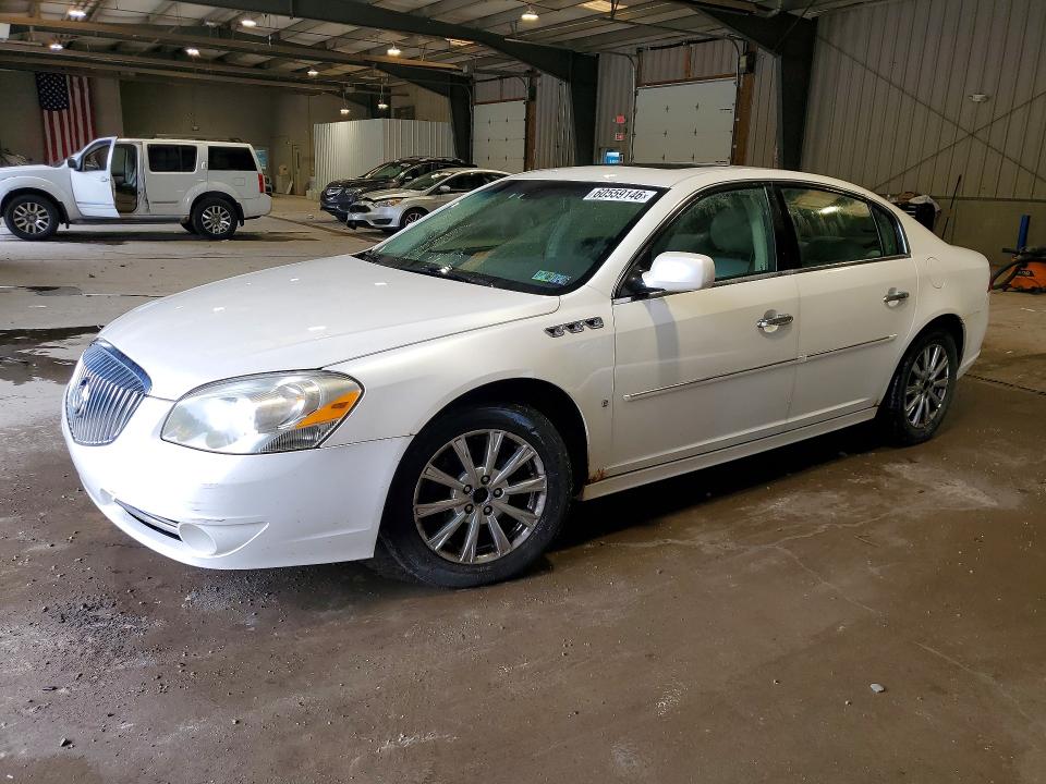 60559146 :رقم المزاد ، 1G4HF5E18AU111644 vin ، 2010 Buick Lucerne مزاد بيع