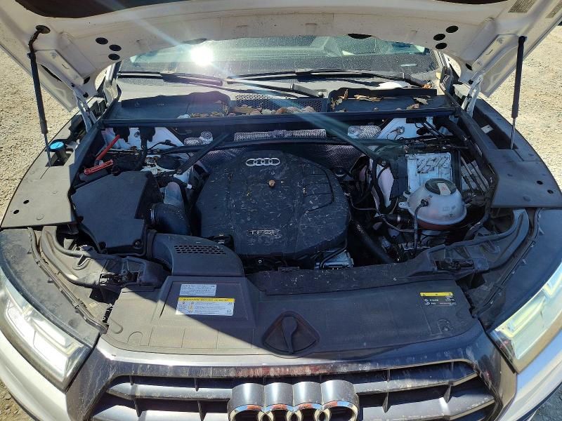59327276 :رقم المزاد ، WA1CNAFY0K2020283 vin ، 2019 Audi Q5 مزاد بيع