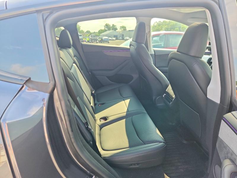 59649436 :رقم المزاد ، 7SAYGDEE4TA391511 vin ، 2026 Tesla Model Y مزاد بيع
