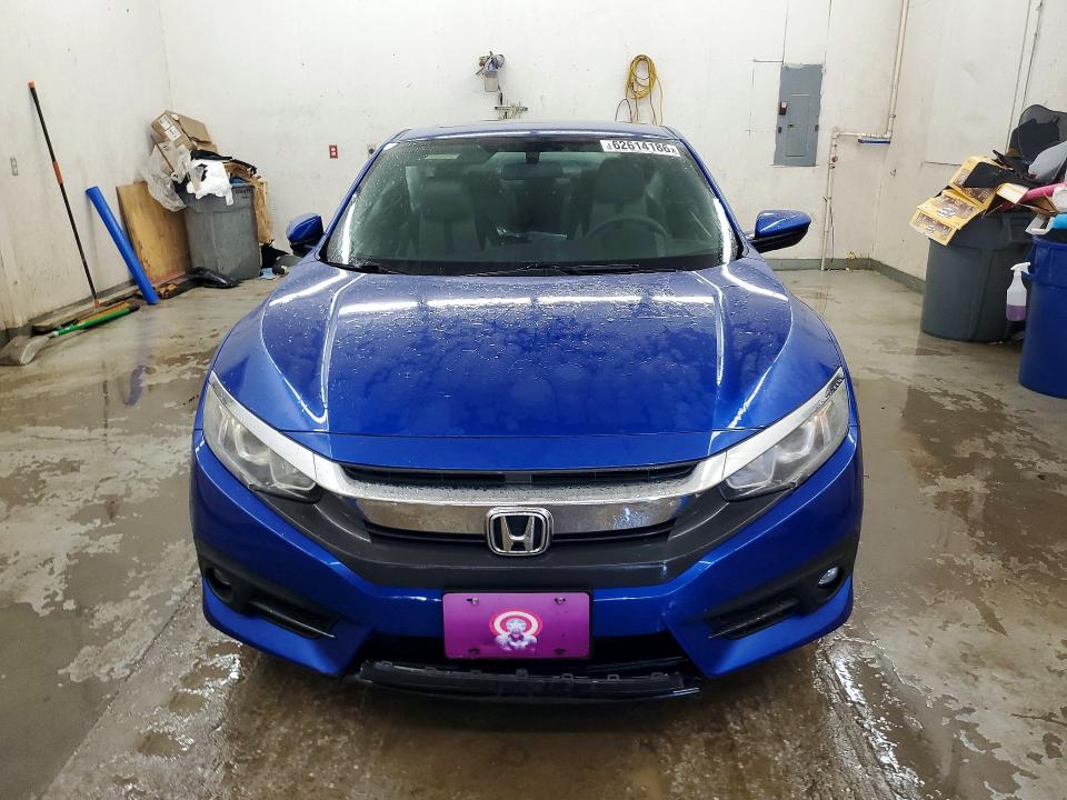 62614186 :رقم المزاد ، 2HGFC3B32HH358316 vin ، 2017 Honda Civic مزاد بيع