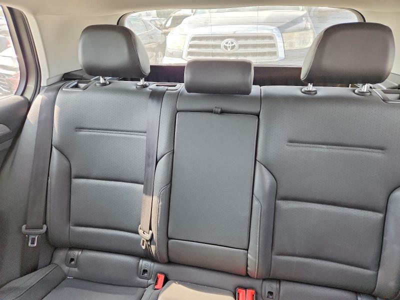 62108606 :رقم المزاد ، 3VW217AU7FM011581 vin ، 2015 Volkswagen Golf مزاد بيع