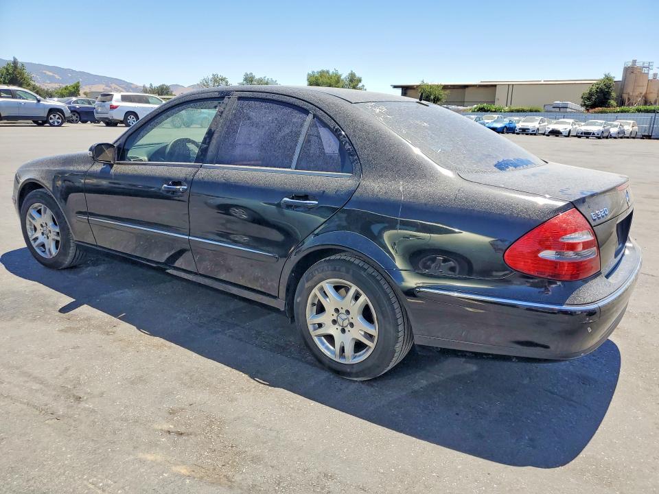 61520956 :رقم المزاد ، WDBUF65J25A660996 vin ، 2005 Mercedes-benz E مزاد بيع
