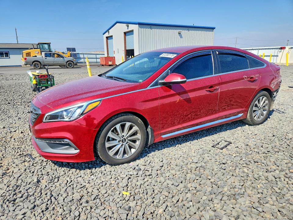 61390176 :رقم المزاد ، 5NPE34AFXFH045711 vin ، 2015 Hyundai Sonata مزاد بيع