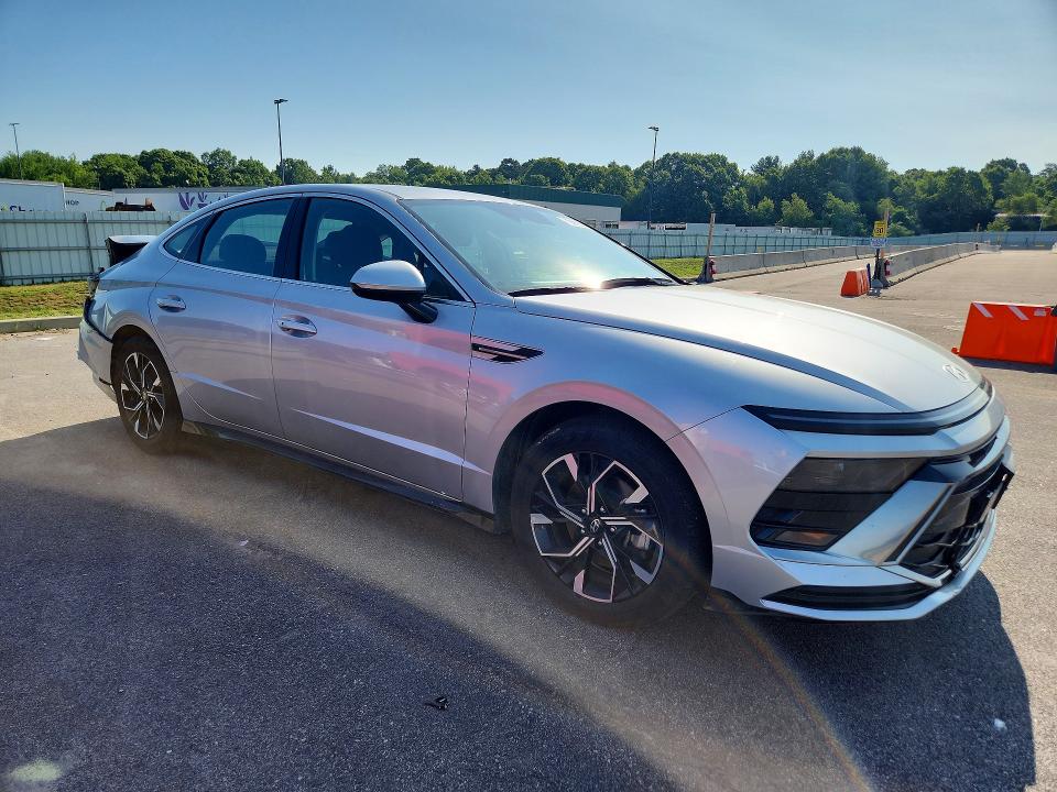 Auction sale of the 2025 Hyundai Sonata, vin: KMHL64JA6SA508234, lot number: 61220786