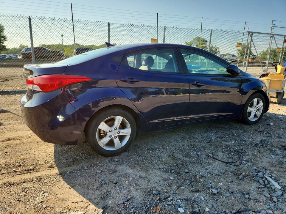 2013 Hyundai Elantra მანქანა იყიდება აუქციონზე, vin: 5NPDH4AE0DH413377, აუქციონის ნომერი: 60598056