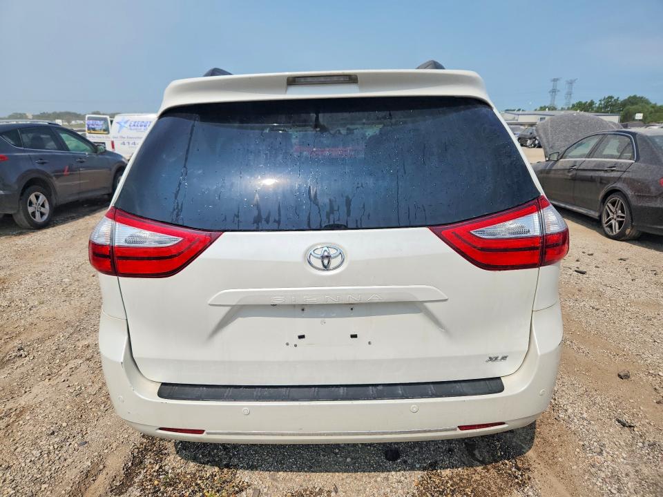 Aukcja sprzedaży 2017 Toyota Sienna, vin: 5TDYZ3DC6HS827976, numer aukcji: 61533256