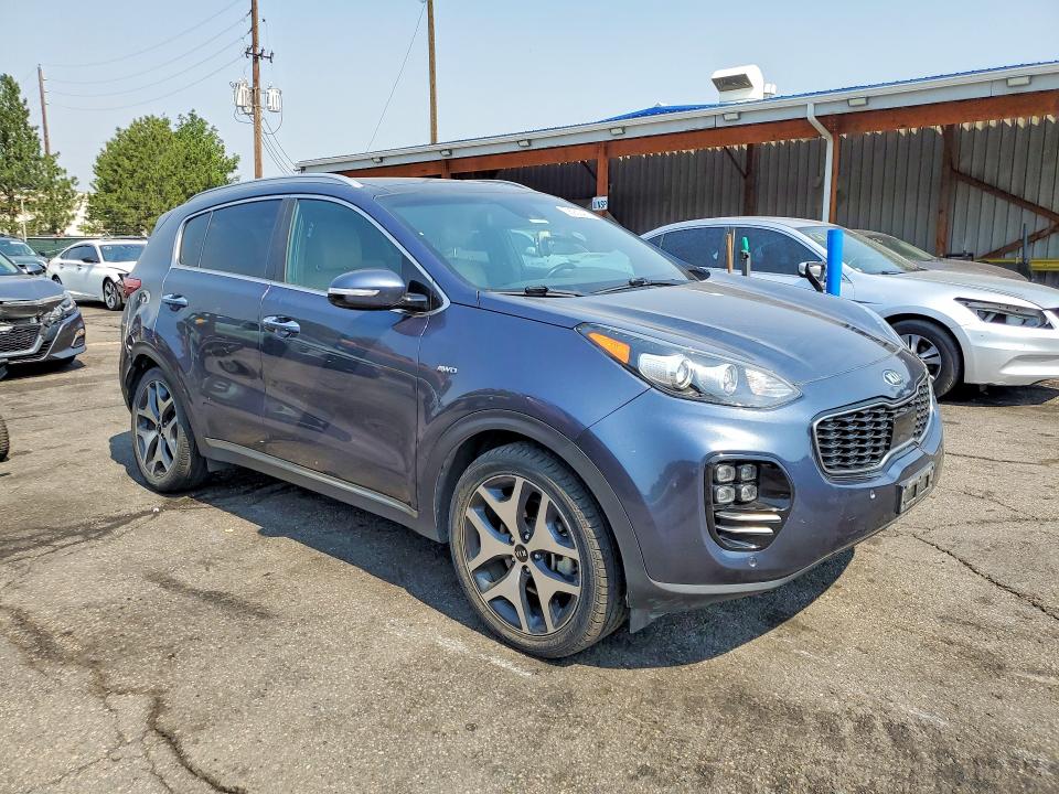 2017 Kia Sportage მანქანა იყიდება აუქციონზე, vin: KNDPRCA61H7093610, აუქციონის ნომერი: 58950416