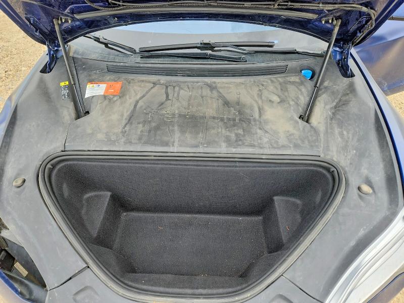 59712776 :رقم المزاد ، 5YJSA1E24HF223290 vin ، 2017 Tesla Model S مزاد بيع