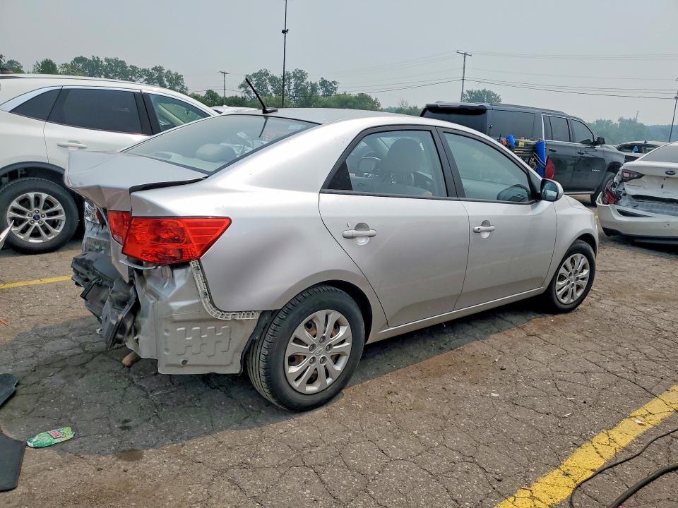 Продажа на аукционе авто 2010 Kia Forte, vin: KNAFT4A29A5097550, номер лота: 61412786
