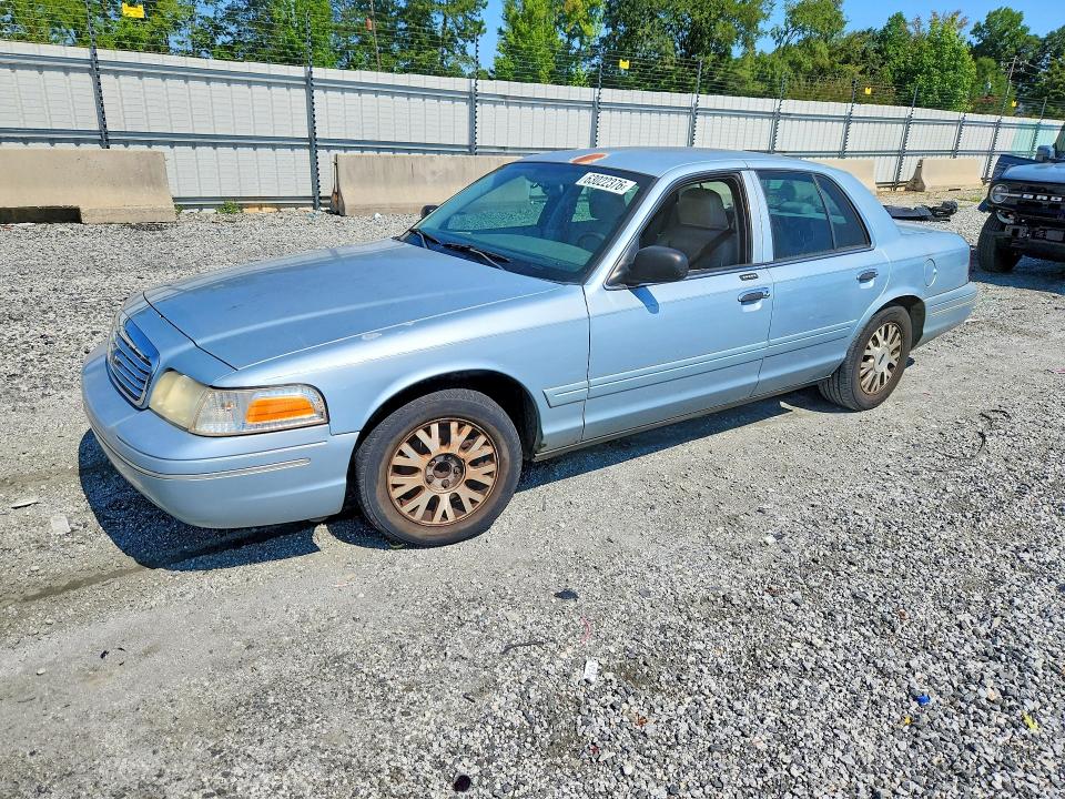 63022376 :رقم المزاد ، 2FAFP74W44X128980 vin ، 2004 Ford Crown Victoria مزاد بيع