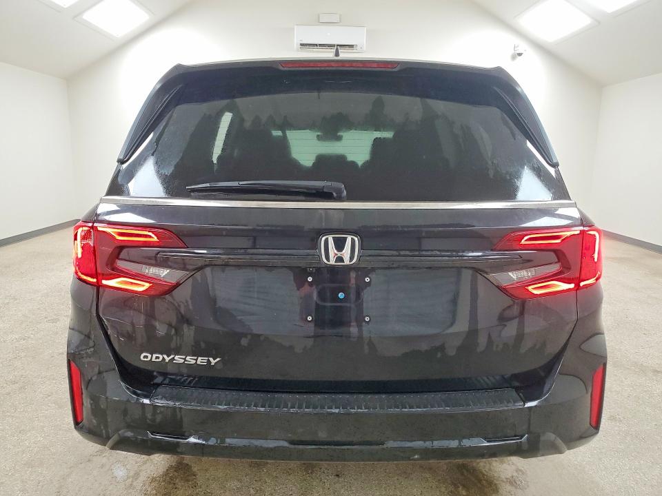 Продажа на аукционе авто 2025 Honda Odyssey, vin: 5FNRL6H62SB085874, номер лота: 62084056