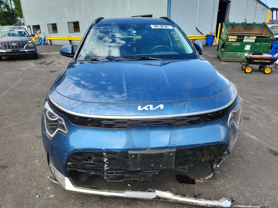 2023 Kia Niro მანქანა იყიდება აუქციონზე, vin: KNDCR3L13P5021365, აუქციონის ნომერი: 61361916