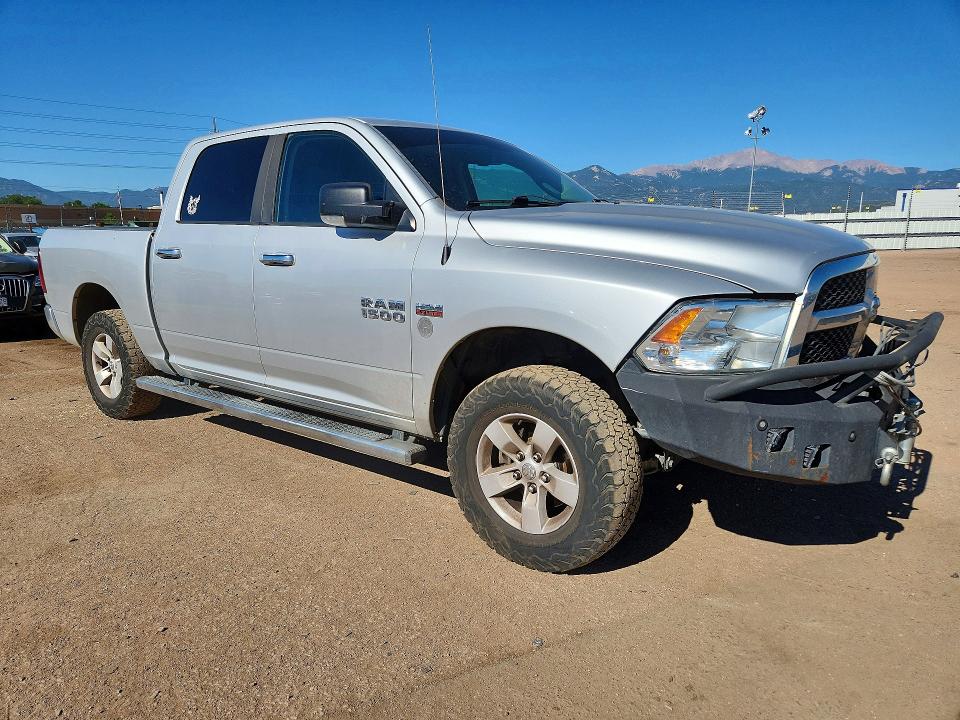 61026126 :رقم المزاد ، 1C6RR7LT1GS400957 vin ، 2016 Ram 1500 مزاد بيع