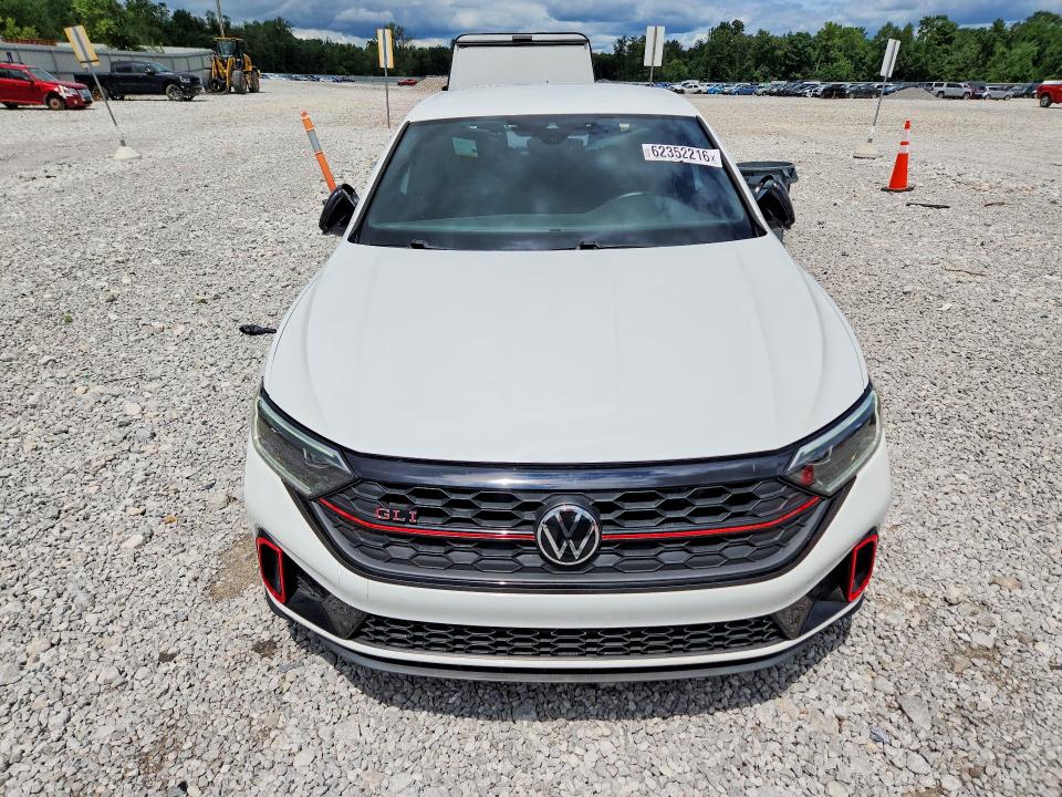 62352216 :رقم المزاد ، 3VW8T7BU5RM004474 vin ، 2024 Volkswagen Jetta مزاد بيع