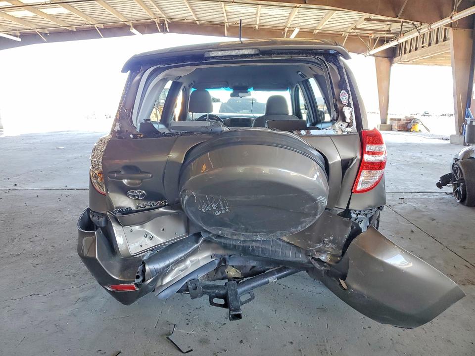 62707956 :رقم المزاد ، 2T3ZF4DV6AW021872 vin ، 2010 Toyota Rav4 مزاد بيع