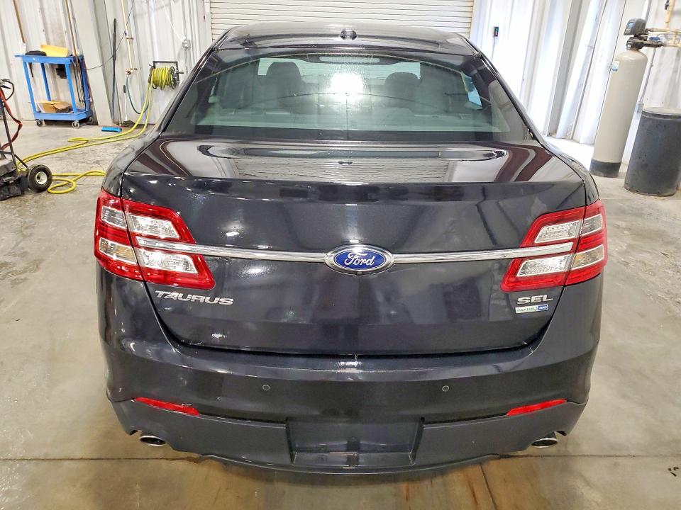 Продажа на аукционе авто 2015 Ford Taurus, vin: 1FAHP2H88FG155535, номер лота: 59948806