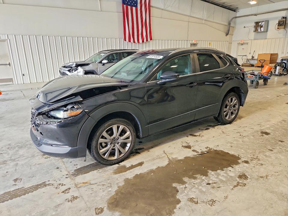Продаж на аукціоні авто 2022 Mazda Cx-30, vin: 3MVDMBCLXNM450989, номер лоту: 61914926