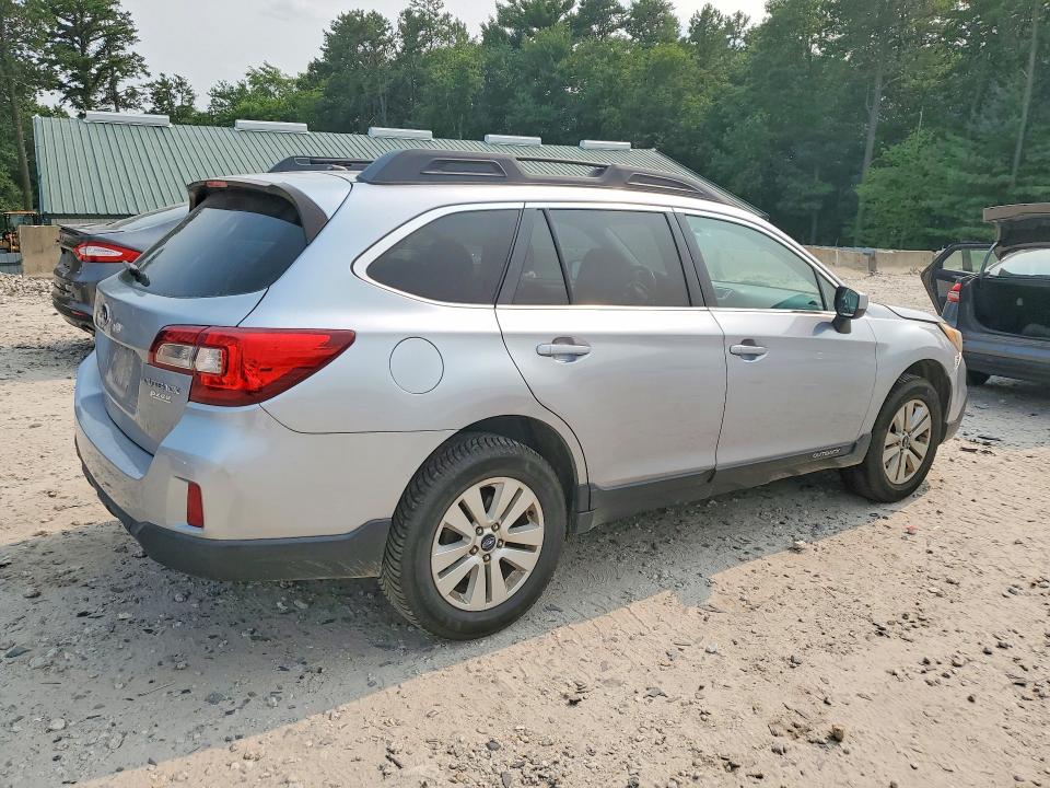 Продажа на аукционе авто 2015 Subaru Outback, vin: 4S4BSACC8F3219824, номер лота: 61535366