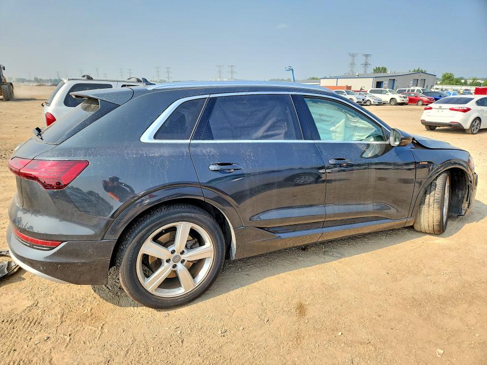 Aukcja sprzedaży 2019 Audi E-tron, vin: WA1VABGE4KB018762, numer aukcji: 61539306