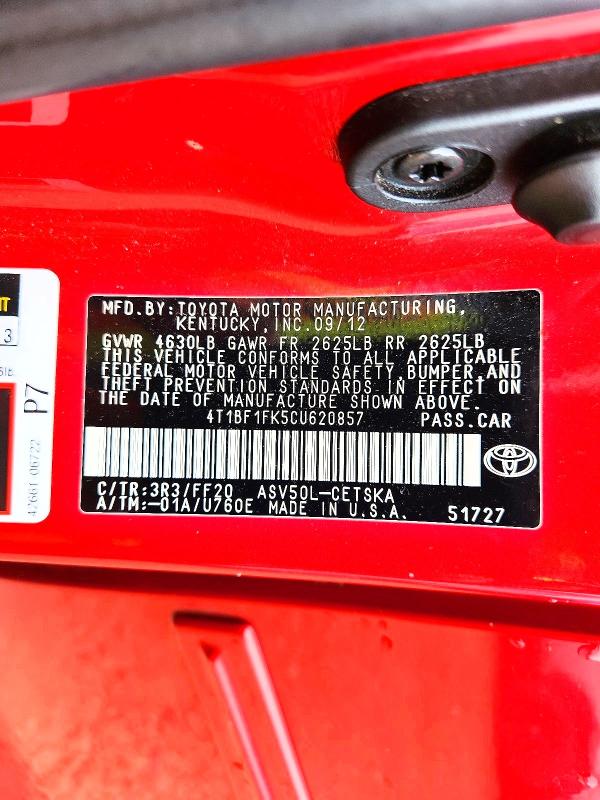61629836 :رقم المزاد ، 4T1BF1FK5CU620857 vin ، 2012 Toyota Camry مزاد بيع