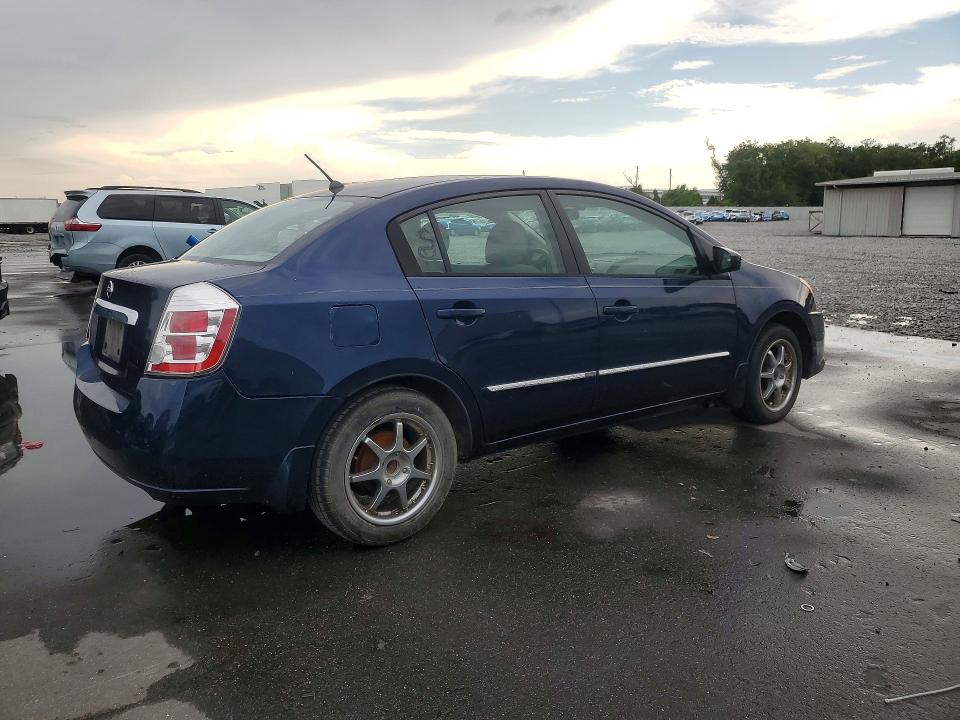 2010 Nissan Sentra მანქანა იყიდება აუქციონზე, vin: 3N1AB6AP8AL723065, აუქციონის ნომერი: 62033416