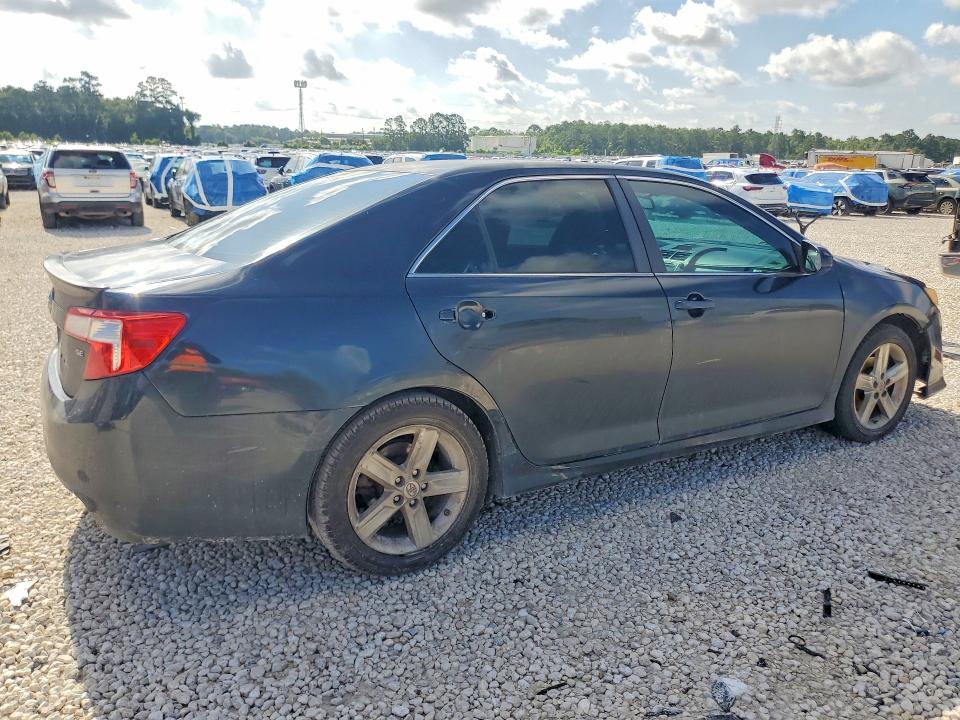 Продаж на аукціоні авто 2014 Toyota Camry, vin: 4T1BF1FK2EU329719, номер лоту: 60241656