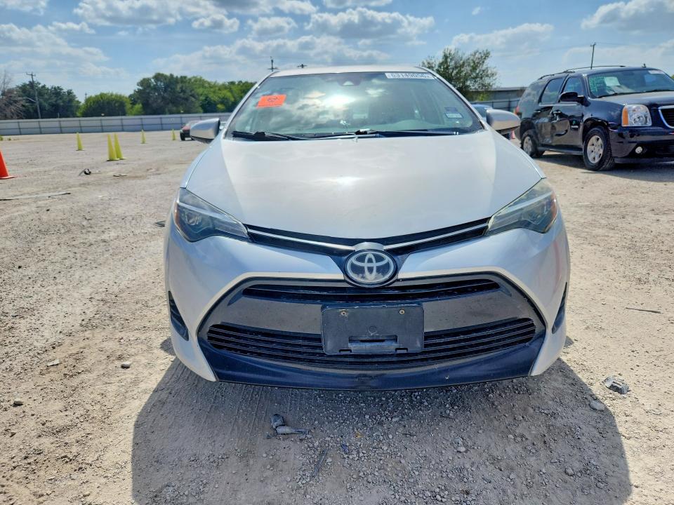 63149056 :رقم المزاد ، 2T1BURHE1KC143548 vin ، 2019 Toyota Corolla مزاد بيع