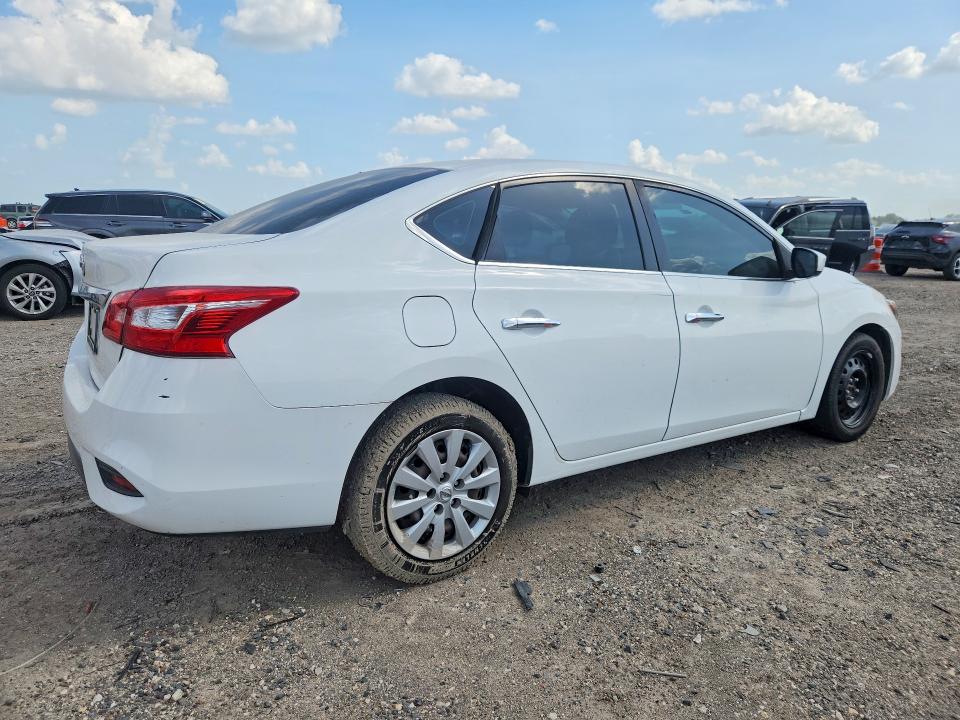 Продаж на аукціоні авто 2017 Nissan Sentra, vin: 3N1AB7AP5HY247702, номер лоту: 62910026