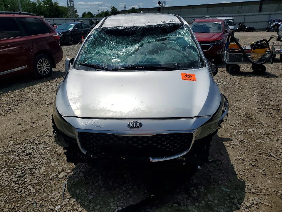 Продажа на аукционе авто 2016 Kia Sedona, vin: KNDMA5C1XG6102221, номер лота: 62129856