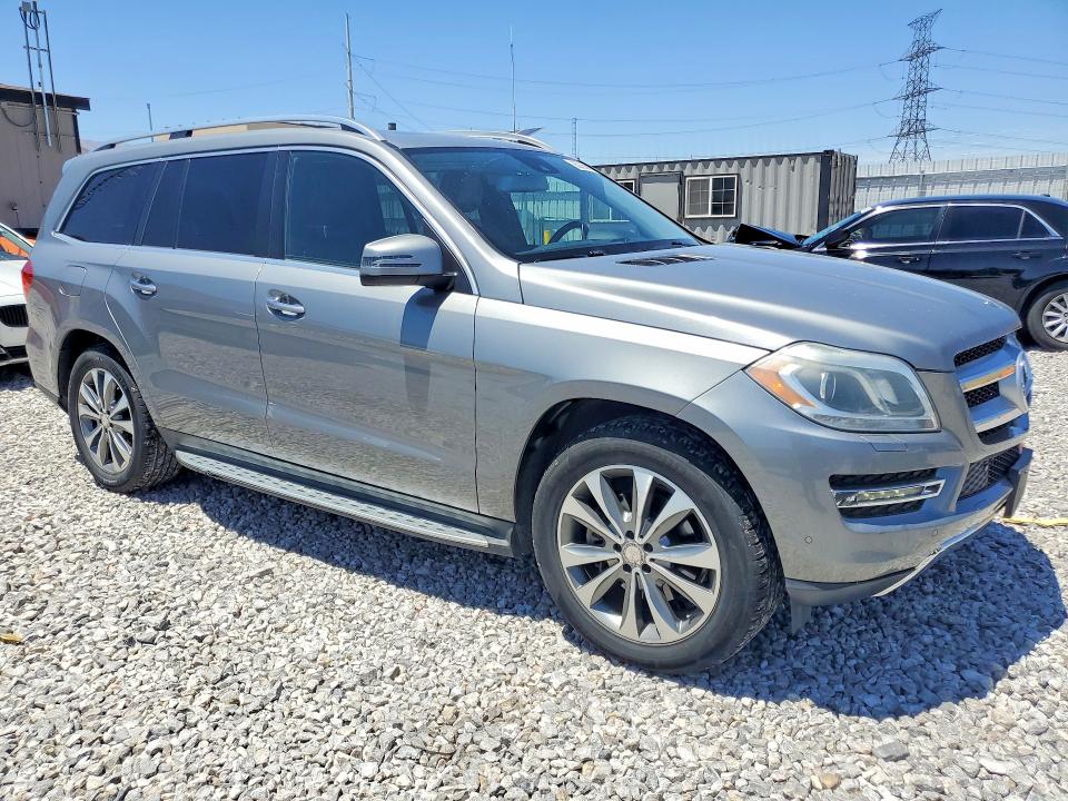 85635945 :رقم المزاد ، 4JGDF6EE9FA464295 vin ، 2015 Mercedes-benz Gl مزاد بيع