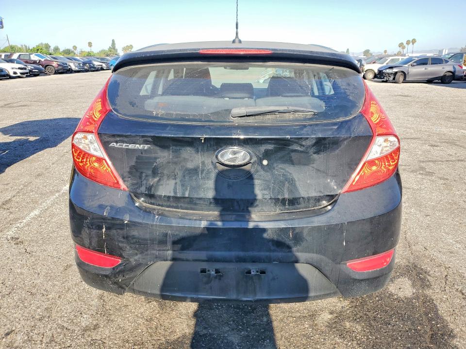 2012 Hyundai Accent მანქანა იყიდება აუქციონზე, vin: KMHCU5AE5CU004613, აუქციონის ნომერი: 63052856