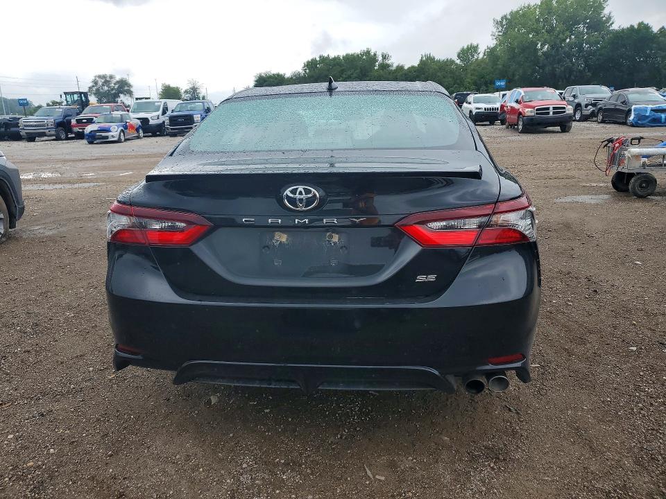 63508646 :رقم المزاد ، 4T1G11AK5PU077849 vin ، 2023 Toyota Camry مزاد بيع