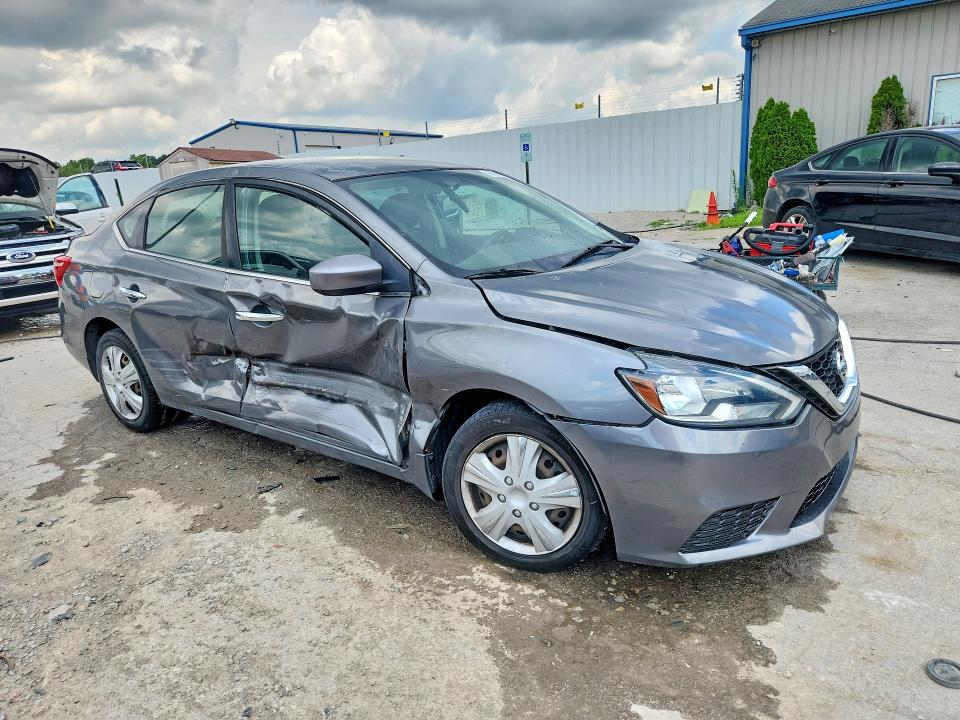 Aukcja sprzedaży 2017 Nissan Sentra, vin: 3N1AB7AP2HY262190, numer aukcji: 61895316