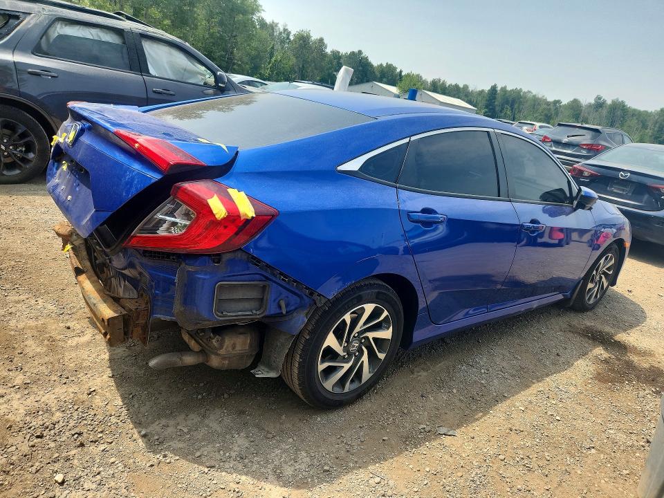 Aukcja sprzedaży 2017 Honda Civic, vin: 2HGFC2F8XHH028133, numer aukcji: 61571896