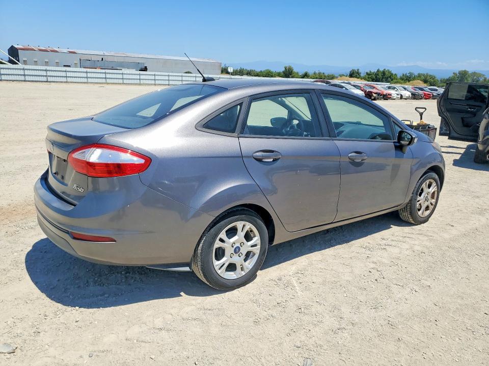 60780166 :رقم المزاد ، 3FADP4BJ4EM235778 vin ، 2014 Ford Fiesta مزاد بيع