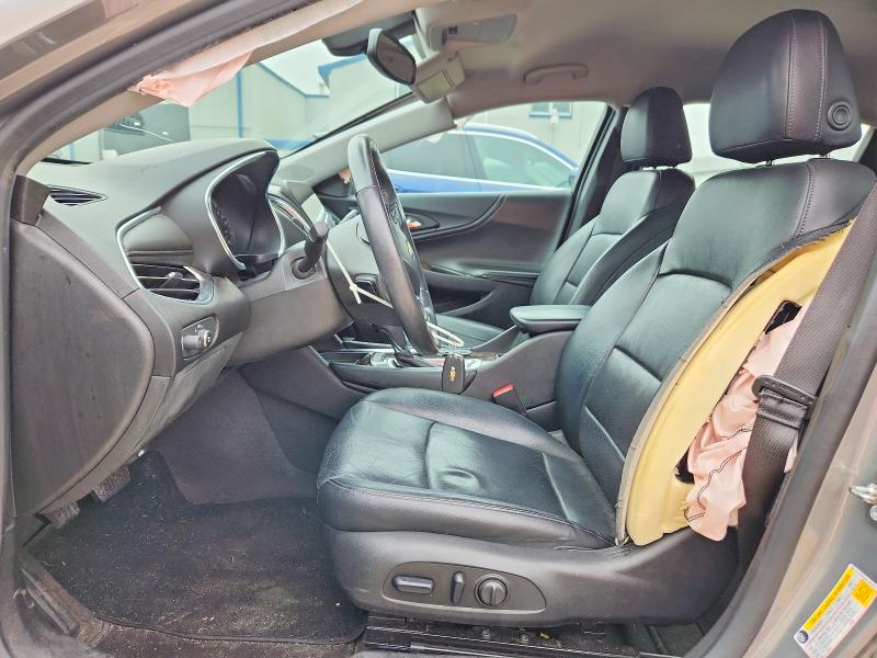 59639396 :رقم المزاد ، 1G1ZE5SX8JF100161 vin ، 2018 Chevrolet Malibu مزاد بيع