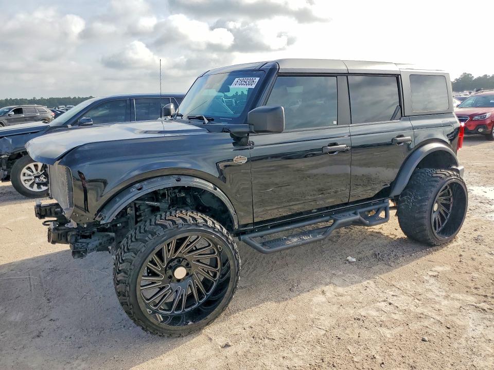 Продаж на аукціоні авто 2025 Ford Bronco, vin: 1FMDE7BH5SLA67950, номер лоту: 61859306