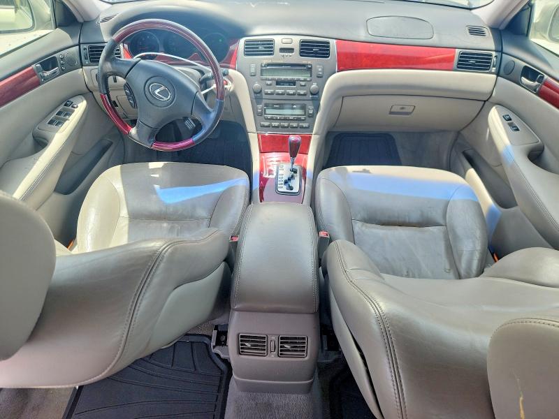 Aukcja sprzedaży 2003 Lexus Es, vin: JTHBF30G430138682, numer aukcji: 61375626