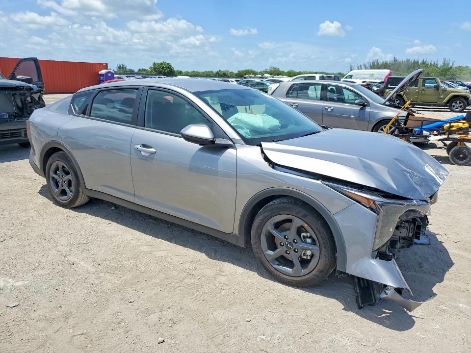 Продажа на аукционе авто 2026 Kia K4, vin: 3KPFT4DE7TE271583, номер лота: 61897656
