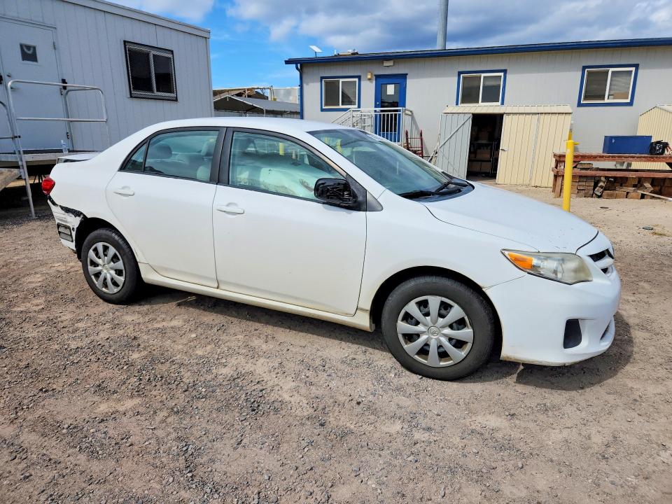 2011 Toyota Corolla მანქანა იყიდება აუქციონზე, vin: 2T1BU4EE2BC665726, აუქციონის ნომერი: 60690286