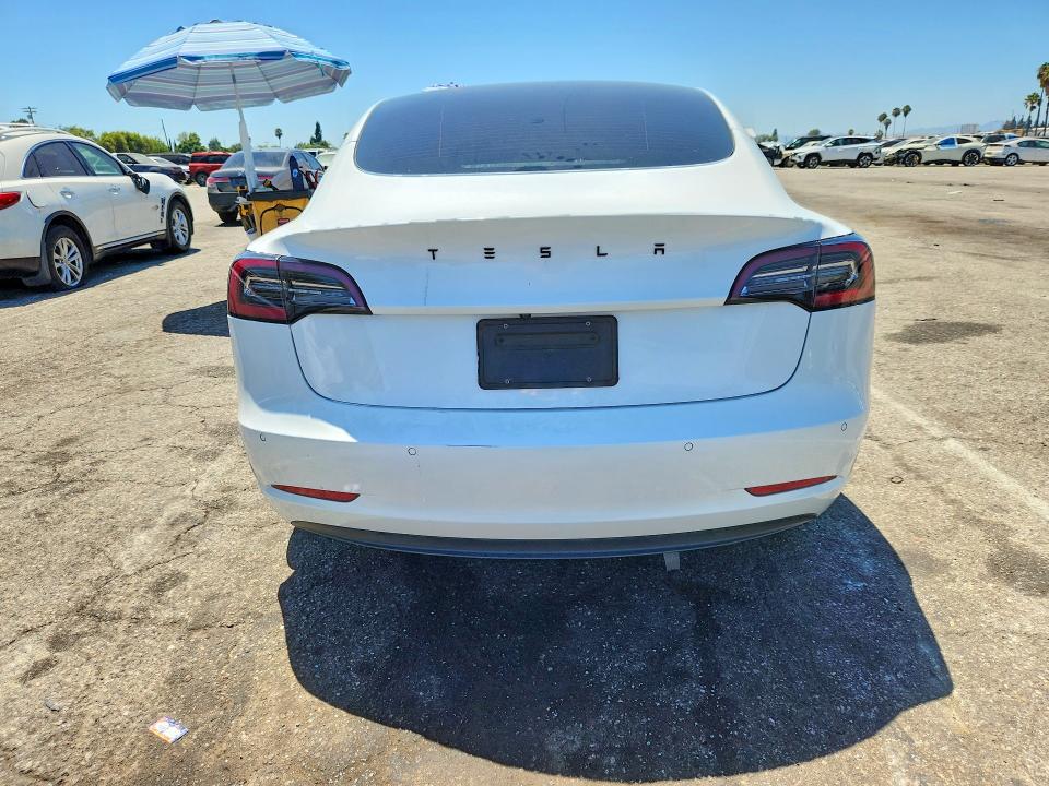 Продажа на аукционе авто 2023 Tesla Model 3, vin: 5YJ3E1EA4PF477175, номер лота: 61183476