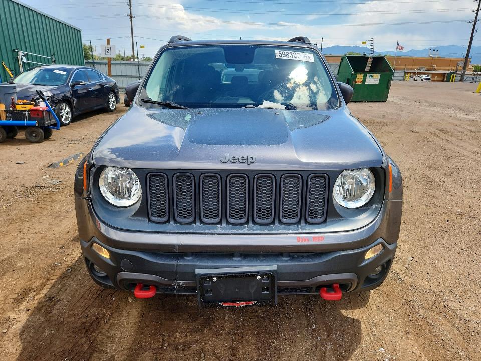 59833766 :رقم المزاد ، ZACCJBCB4HPE77474 vin ، 2017 Jeep Renegade مزاد بيع