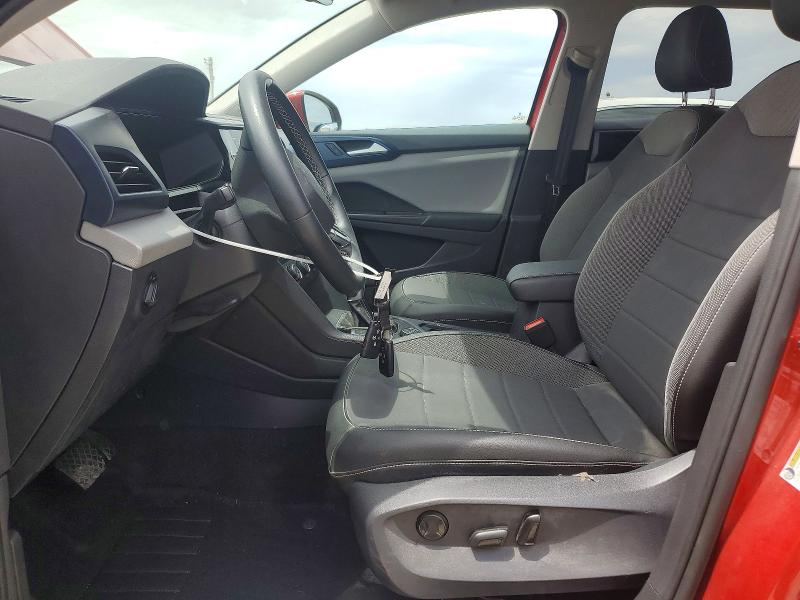 60849586 :رقم المزاد ، 3VVYX7B23NM095391 vin ، 2022 Volkswagen Taos مزاد بيع