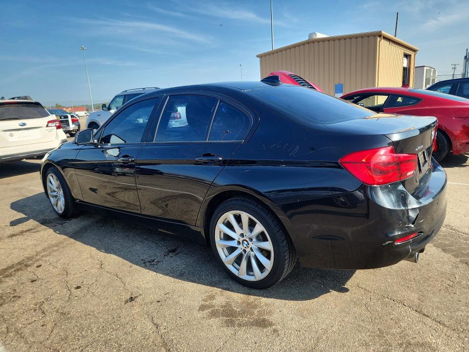 Продаж на аукціоні авто 2018 Bmw 320, vin: WBA8E5G5XJNU47102, номер лоту: 61376216