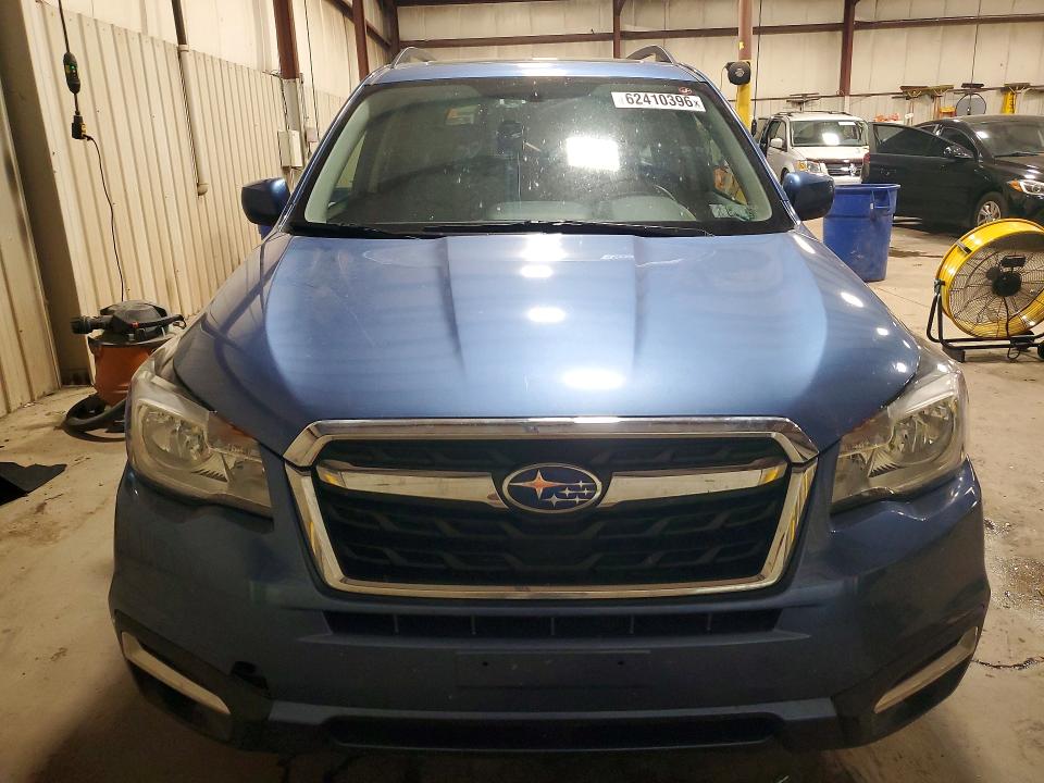 Продаж на аукціоні авто 2018 Subaru Forester, vin: JF2SJAEC0JH508228, номер лоту: 62410396