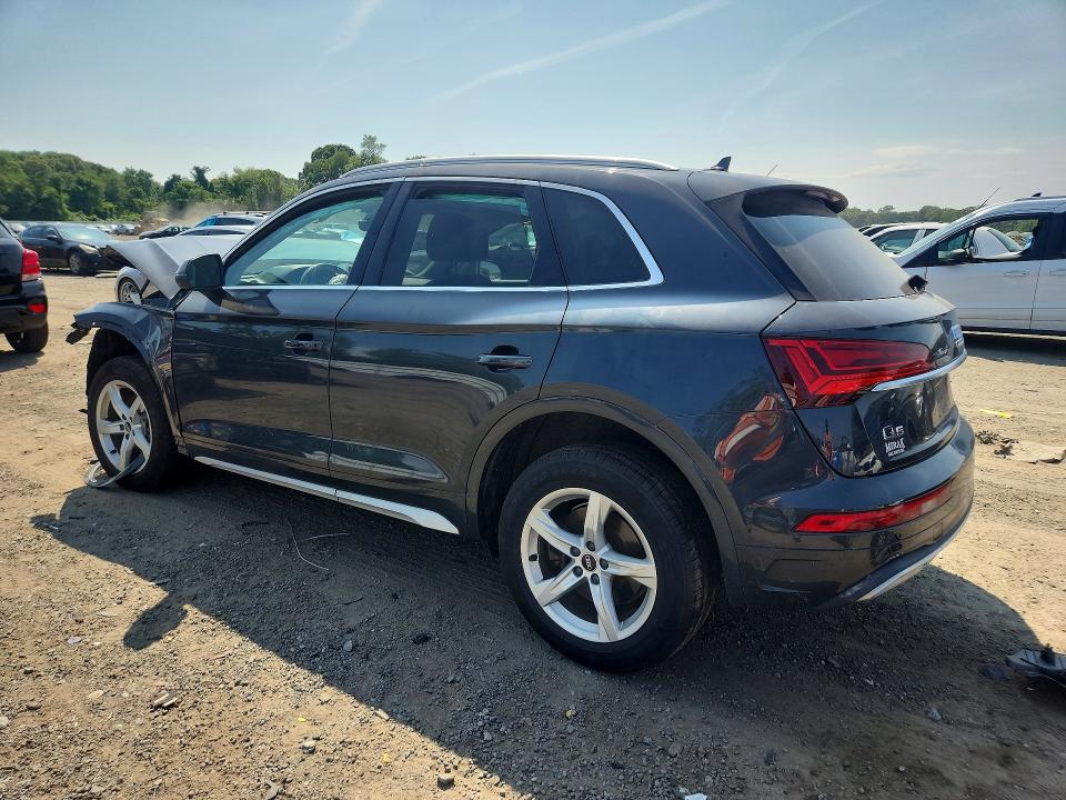 60242516 :رقم المزاد ، WA1AAAFY5M2011391 vin ، 2021 Audi Q5 مزاد بيع